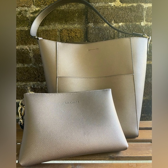 Louenhide Handbags - LOUENHIDE vegan leather tote/purse and wristlet